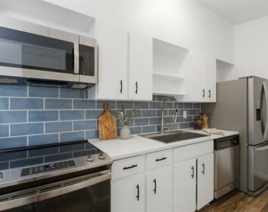 2627 Douglas Avenue - Photo Thumbnail 1