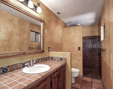 14837 N El Sobrante Avenue - Photo Thumbnail 12