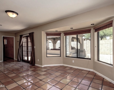14837 N El Sobrante Avenue - Photo Thumbnail 10