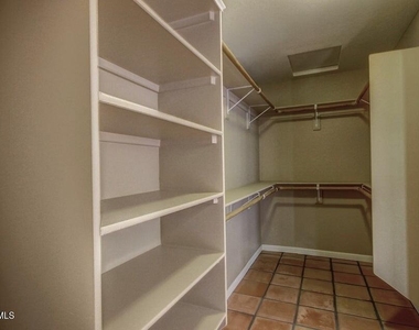 14837 N El Sobrante Avenue - Photo Thumbnail 15
