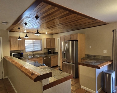 14837 N El Sobrante Avenue - Photo Thumbnail 5