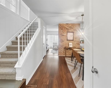 15151 Berry Trail - Photo Thumbnail 6