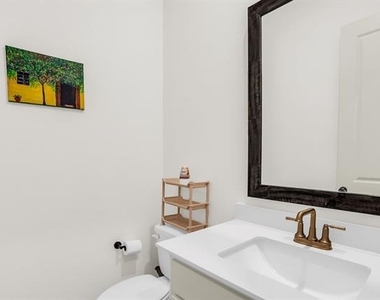 8869 Bailey Street - Photo Thumbnail 23
