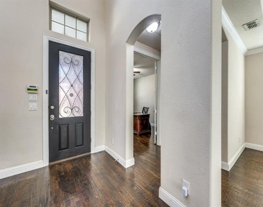 7340 Beranger Drive - Photo Thumbnail 3