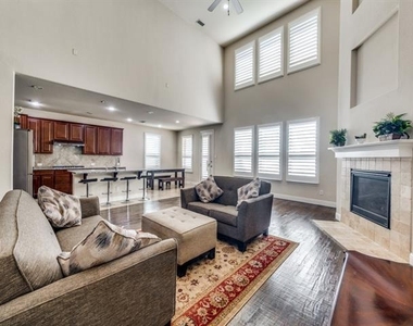 7340 Beranger Drive - Photo Thumbnail 9