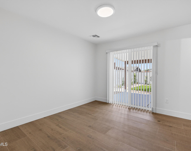 5407 W Holly Street - Photo Thumbnail 21