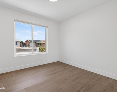5407 W Holly Street - Photo Thumbnail 24