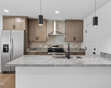 5407 W Holly Street - Photo Thumbnail 18