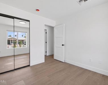 5407 W Holly Street - Photo Thumbnail 25