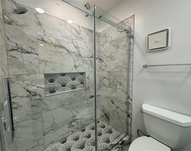 8400 Hickory Street - Photo Thumbnail 15
