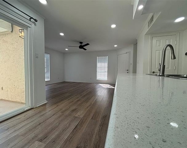 8400 Hickory Street - Photo Thumbnail 5