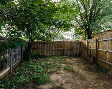 2301 Kingsford Court - Photo Thumbnail 21