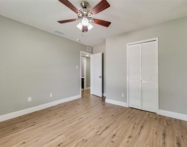 1732 Delaford Court - Photo Thumbnail 24