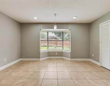 1732 Delaford Court - Photo Thumbnail 16