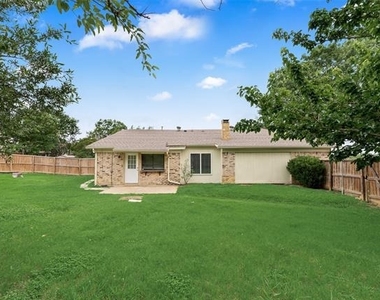 1732 Delaford Court - Photo Thumbnail 29