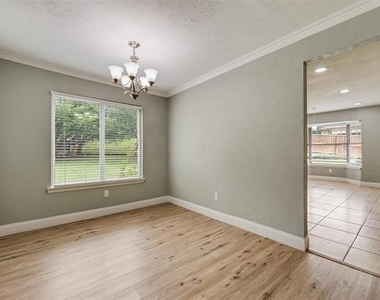 1732 Delaford Court - Photo Thumbnail 14
