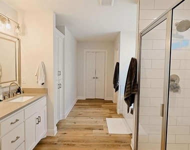 5733 Legacy Drive - Photo Thumbnail 12