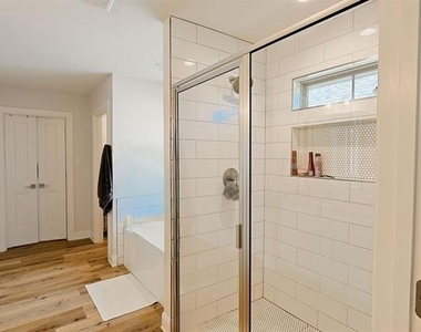5733 Legacy Drive - Photo Thumbnail 15