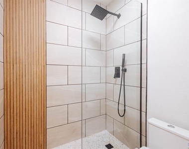 3921 Teaberry Lane - Photo Thumbnail 5