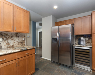 19700 N 76th Street - Photo Thumbnail 10