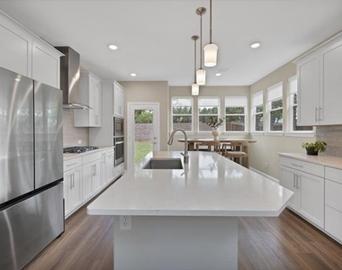 758 Creekwater Lane - Photo Thumbnail 6