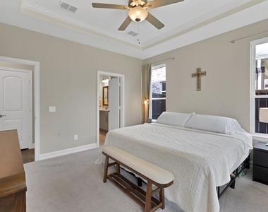 758 Creekwater Lane - Photo Thumbnail 12