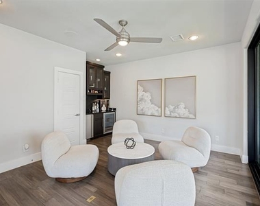 7820 Merit Lane - Photo Thumbnail 13