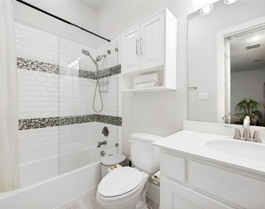 7820 Merit Lane - Photo Thumbnail 28
