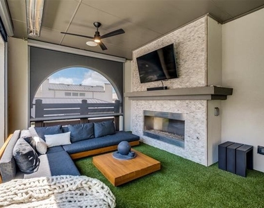 7820 Merit Lane - Photo Thumbnail 35