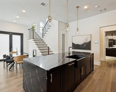 7820 Merit Lane - Photo Thumbnail 10