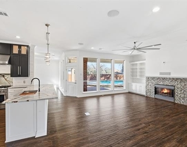 1109 Travis Court - Photo Thumbnail 12