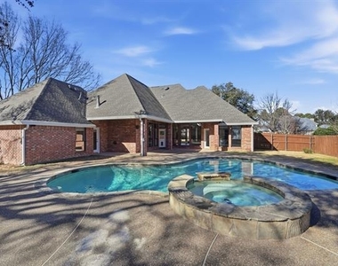 1109 Travis Court - Photo Thumbnail 37