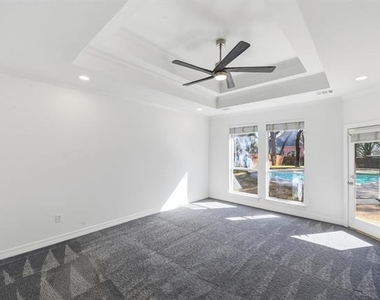 1109 Travis Court - Photo Thumbnail 20