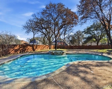 1109 Travis Court - Photo Thumbnail 38