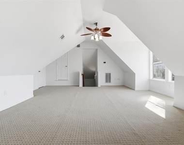1109 Travis Court - Photo Thumbnail 32