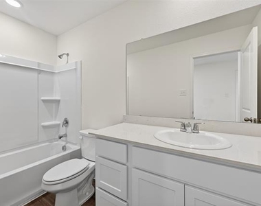 2122 Prairie Lane - Photo Thumbnail 18
