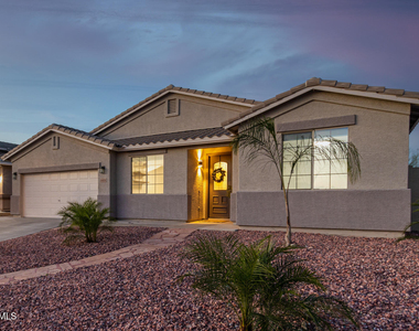 6404 W Black Hill Road - Photo Thumbnail 2