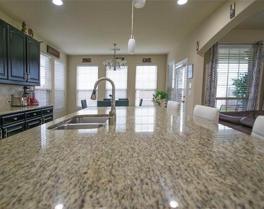 504 Eastland Drive - Photo Thumbnail 1