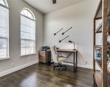 5517 Holloway Hill - Photo Thumbnail 18