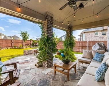 5517 Holloway Hill - Photo Thumbnail 19