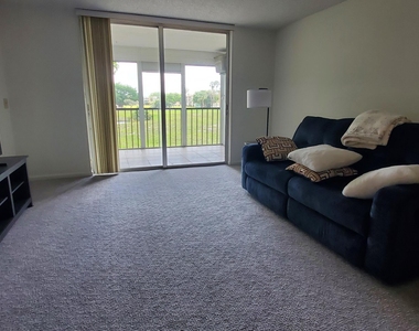 260 Nw 76th Avenue - Photo Thumbnail 5