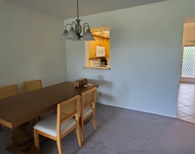 260 Nw 76th Avenue - Photo Thumbnail 7