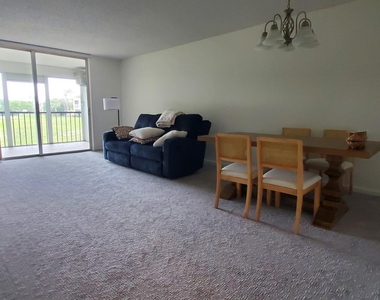 260 Nw 76th Avenue - Photo Thumbnail 6