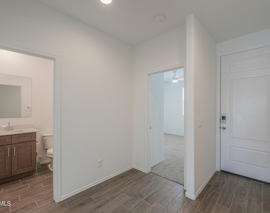 22069 N Dawn View Drive - Photo Thumbnail 16