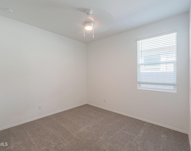 22069 N Dawn View Drive - Photo Thumbnail 27