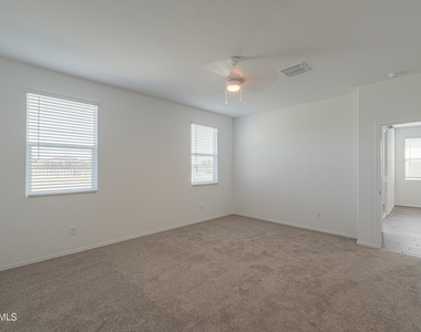 22069 N Dawn View Drive - Photo Thumbnail 32