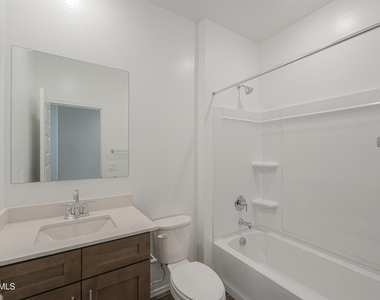 22069 N Dawn View Drive - Photo Thumbnail 19