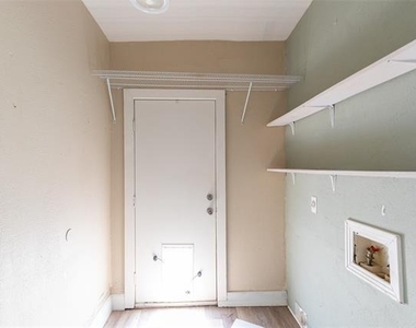 949 Palm Street - Photo Thumbnail 10