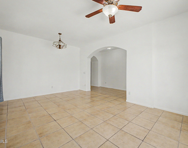 13271 W Clarendon Avenue - Photo Thumbnail 6