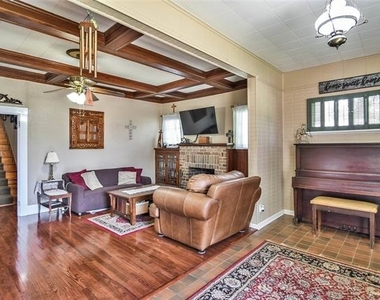 1147 W Frey Street - Photo Thumbnail 27